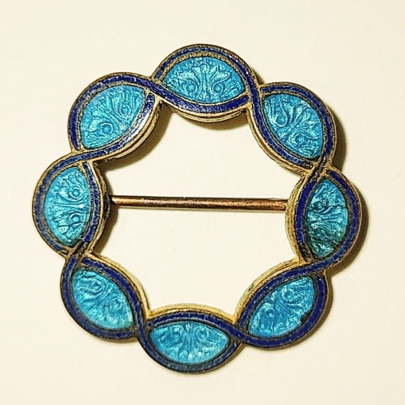 ANTIQUE GUILLOCHE ENAMEL BROOCH TURQUOISE & NAVY BLUE on BRASS - Picture 2 of 9